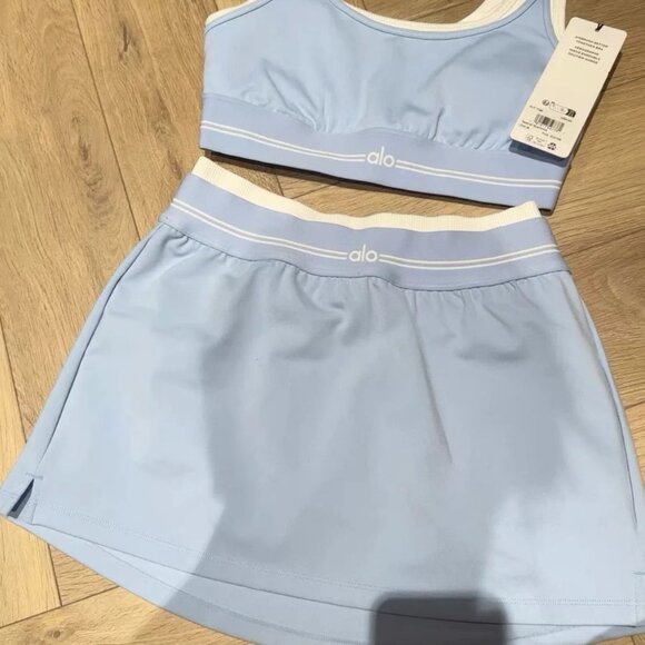 Auth Alo Yoga Airbrush Better Together Bra And Tennis Skirt Set Seashell Blue - Picture 4 of 4